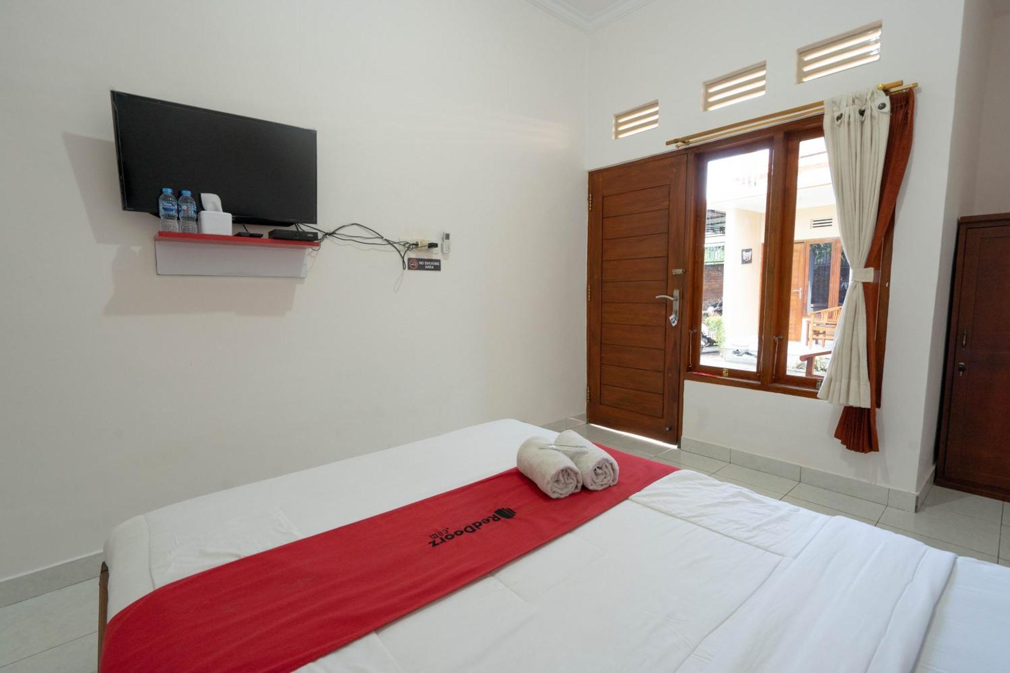 Reddoorz Near Buleleng Harbour 2 Hotel Singaraja  Exterior photo